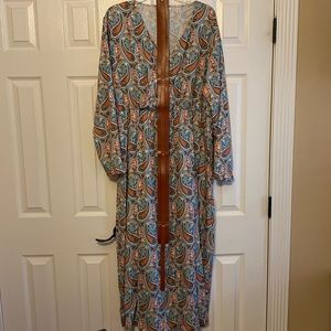 Women’s V-neck cut long sleeve long dress Size 3xl